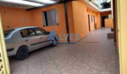Casa térrea à venda 4 quartos em Condomínio Maracanã, Santo André