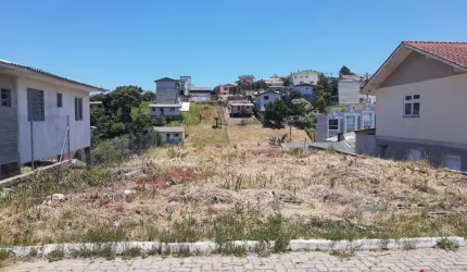 Terreno à venda na Rua Modesto Piccolli, 384, América, Farroupilha por R$ 200.000