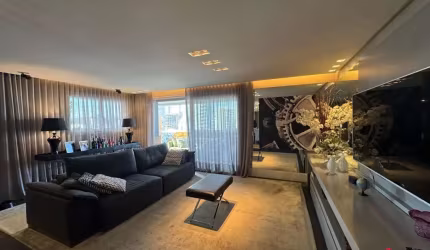 Apartamento para Venda - 195.58m², 3 dormitórios, sendo 3 suites, 3 vagas - Exposição