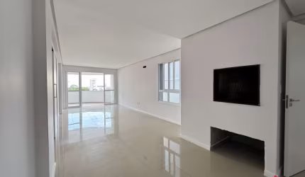 Apartamento com 3 quartos à venda na Rua Daltro Filho, 2197, Panazzolo, Caxias do Sul por R$ 680.000