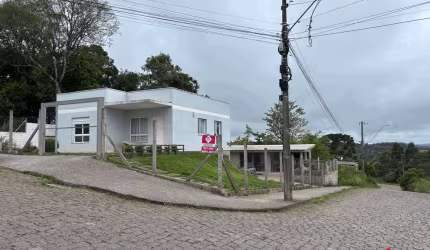 Casa com 2 quartos à venda na Rua Plinio Antonio Sperandio, 332, São Luiz, Caxias do Sul por R$ 580.000