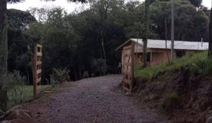 Chácara / sítio à venda na Apanhador, 00, Santa Fé, Caxias do Sul por R$ 350.000