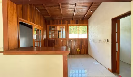 Casa com 3 quartos à venda na Deputado Ulysses Guimarães, 341, Cinqüentenário, Caxias do Sul por R$ 300.000