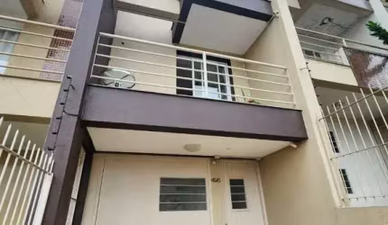 Casa com 3 quartos à venda na Rodolpho Schio, 494, Nossa Senhora da Saúde, Caxias do Sul por R$ 715.000