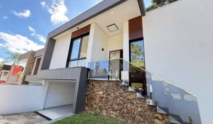 Casa com 3 quartos à venda na Rua Padre Gerônimo Rossi, 305, Ana Rech, Caxias do Sul por R$ 890.000