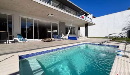 Casa com 4 quartos à venda na Rua Idilia Menegotto Rasia, 239, Salgado Filho, Caxias do Sul por R$ 2.800.000