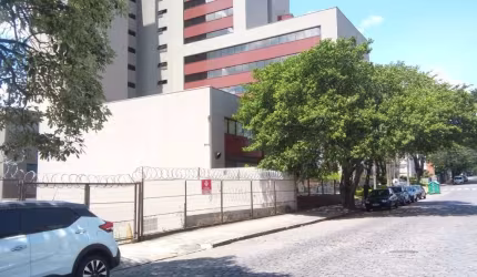Terreno para Venda - 585m², 0 dormitórios, Centro