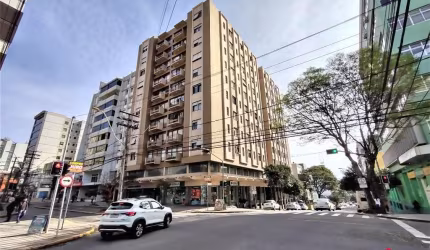 Apartamento para Venda - 190.89m², 3 dormitórios, sendo 1 suites, 2 vagas - Centro