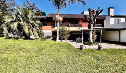 Casa para Venda - 467.85m², 3 dormitórios, sendo 2 suites, 3 vagas - Bela Vista