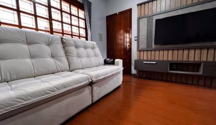Sobrado para Venda - 257.7m², 4 dormitórios, sendo 1 suites, 2 vagas - Colina Sorriso