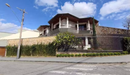 Casa para Venda em Santo André, Jardim Stella, 3 dormitórios, 3 suítes, 5 banheiros, 8 vagas