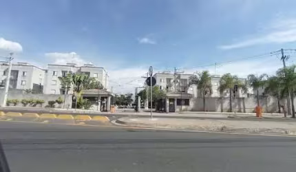 Apartamento com 03 dorms. em Jardim Maria Eugênia  -  Sorocaba