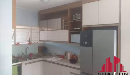 Sobrado com 2 dorms e 02 suítes no Jardim São Guilherme