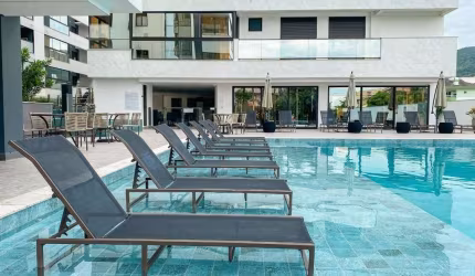 Apartamento com 1 quarto à venda na Governador Irineu Bornhausen, 1060, Praia de Palmas, Governador Celso Ramos por R$ 699.000