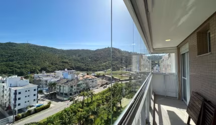 Apartamento com 2 quartos à venda na Gov. Irineu Bornhausen, 64, Praia de Palmas, Governador Celso Ramos por R$ 985.000