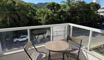 Apartamento com 3 quartos à venda na Das Laranjeiras, 126, Praia de Palmas, Governador Celso Ramos por R$ 739.000