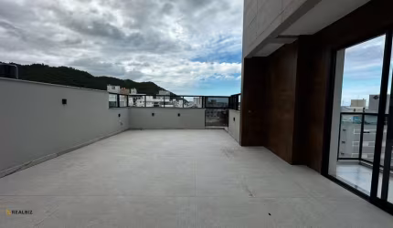 Cobertura com 3 quartos à venda na Das Azaleias, 91, Praia de Palmas, Governador Celso Ramos por R$ 3.139.500