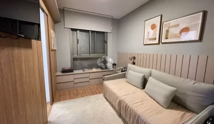 APARAMENTO COM 2 QUARTOS, AMBOS SUÍTES, 2 VAGAS DE GARAGEM NO BAIRRO CÓRREGO GRANDE EM FLORIANÓPOLIS/SC.