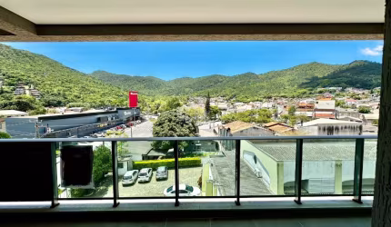 Apartamento semimobiliado com 3 dormitórios/quartos A Venda - Monte Verde, Florianópolis SC