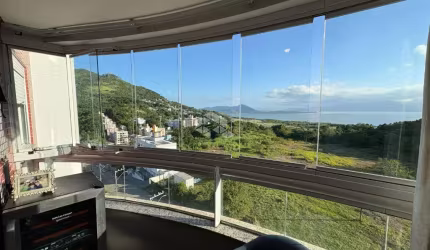 APARTAMENTO COM VISTA MAR  3 QUARTOS SENDO 1 SUÍTE E 2 VAGAS NO PANTANAL FLORIANÓPOLIS