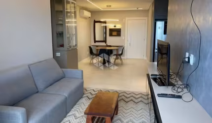 APARTAMENTO SEMIMOBILIADO COM 3 QUARTOS 2 SUÍTES 2 VAGAS DE GARAGEM E VISTA PANORÂMICA NO ESTREITO