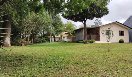 LINDA RESIDÊNCIA NO JARDIM DAS ACÁCIAS