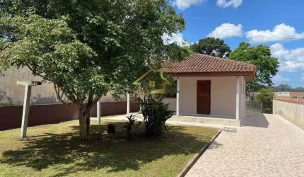 ÓTIMA CASA PARA VENDA EM COLOMBO
