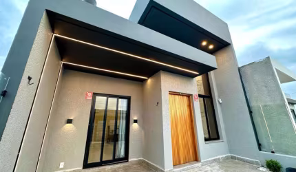 Casa 03 Dorm à venda no Bairro JARDIM BEIRA MAR com 90 m² de área privativa - 2 vagas de garagem