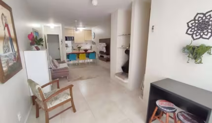 Apartamento 02 Dorm à venda no Bairro CAPÃO NOVO com 63 m² de área privativa - 1 vaga de garagem