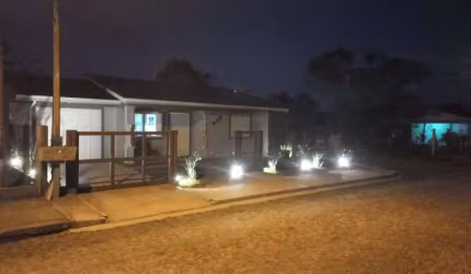 Casa 02 Dorm à venda no Bairro ARROIO TEIXEIRA com 116 m² de área privativa - 2 vagas de garagem