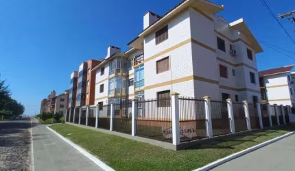 Apartamento 01 Dorm à venda no Bairro CAPÃO NOVO com 50 m² de área privativa