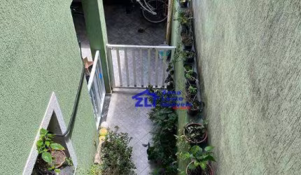 SOBRADO MOBILIADO, com 3 Quartos e 4 banheiros à Venda, 120 m² por R$ 750.000.