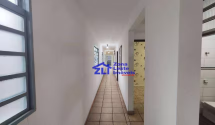 Casa com 3 dormitórios para alugar, 100 m² por R$ 3.050,00/mês - Vila Ivone - São Paulo/SP