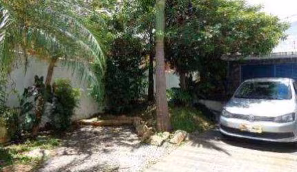 Casa residencial à venda, Chácara Mafalda, São Paulo.