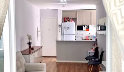 Apartamento para venda com 2 dormitórios no Condomínio Vila Ceres em Mogi.