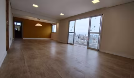 Amplo apartamento para venda com 4 dormitórios no Edifício Casablanca