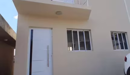 Sobrado para venda com 2 dormitórios no cond. Vera Cruz na Vila Brasileira