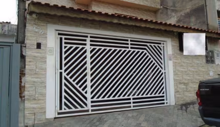 Casa para venda com 2 dormitórios no Jardim Universo em Mogi das Cruzes.