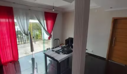 Sobrado para venda com 3 dormitórios na Vila Rei em Mogi das Cruzes.