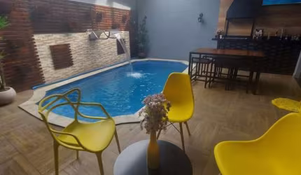Casa para venda 3 dormitórios e piscina no Residencial Parque das Figueiras.