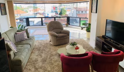 Apartamento para venda com 3 dormitórios no centro de Mogi das Cruzes.