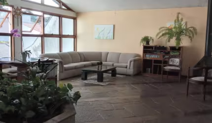 Casa para venda 4 dormitórios com piscina 453 m² na Vila Oliveira em Mogi