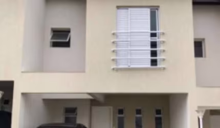 Sobrado para a venda no condomínio Solar de Vênus em Mogi das Cruzes.