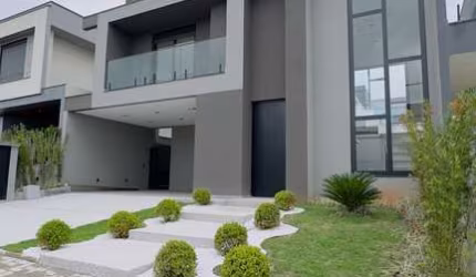 Sobrado para venda com 3 suítes e piscina no Condomínio Mosaico Essence.