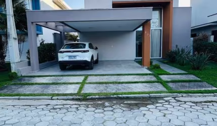 Casa térrea para venda com 3 suítes no Residencial Veredas em Mogi das Cruzes.