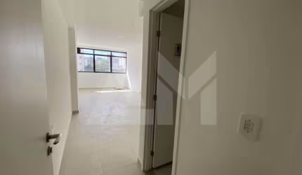 Sala comercial com 1 sala para alugar na Rua São Francisco Xavier, Tijuca, Rio de Janeiro, 26 m2 por R$ 1.000