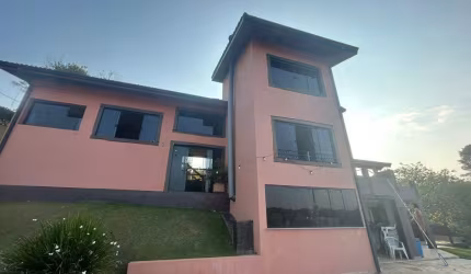 Casa Alto Padrão Condomínio Alpes em Guararema!! Vista Top!!