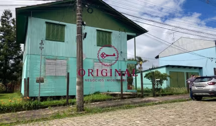 Casa com 3 quartos à venda na João Battassini, 614, Desvio Rizzo, Caxias do Sul por R$ 890.000