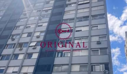 Apartamento com 2 quartos à venda na Rua Sinimbu, 2019, Centro, Caxias do Sul por R$ 390.000