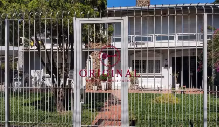 Casa com 4 quartos à venda na Rua Genésio Preto, 130, Desvio Rizzo, Caxias do Sul por R$ 850.000
